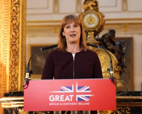 British Treasury Debt Rises to Surprising £18bn in August